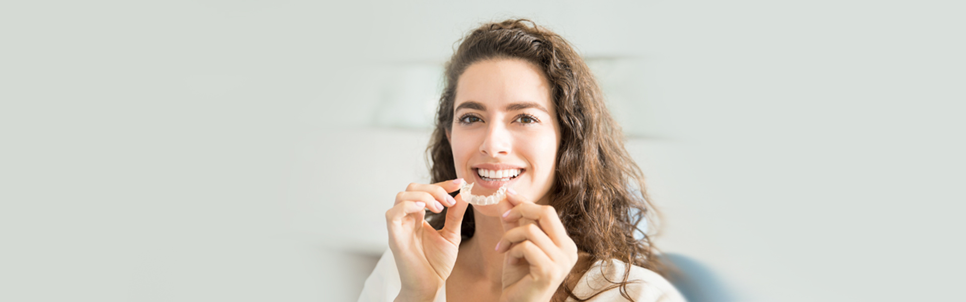 Clear Aligners and Oral Hygiene: What Are The Tips For Proper Care?