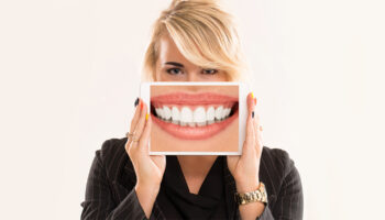 Pros & Cons of Smile Makeovers: What You Need to Know